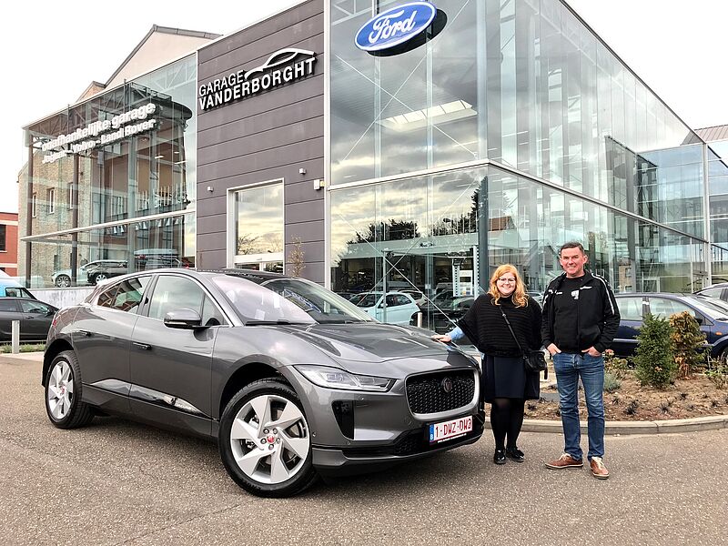 Garage Vanderborght levert reeds de toekomst: Eerste levering Jaguar I-Pace