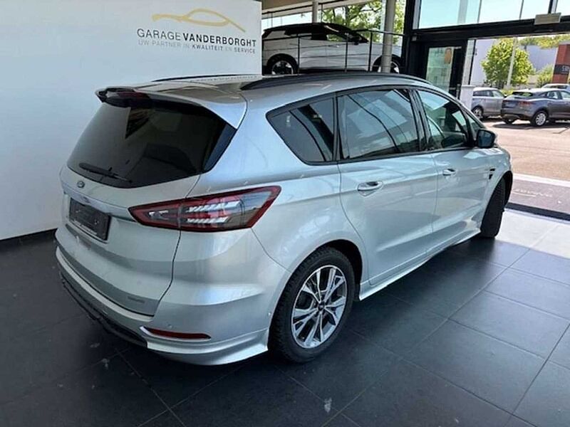 Ford S-Max ST LINE 165PK BENZINE 7 ZIT MET SLECHTS 53000KM