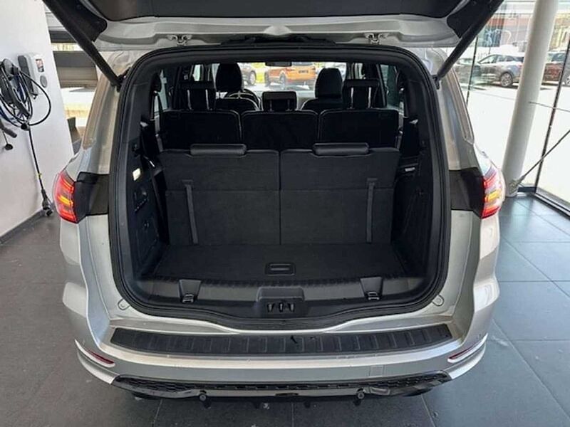 Ford S-Max ST LINE 165PK BENZINE 7 ZIT MET SLECHTS 53000KM