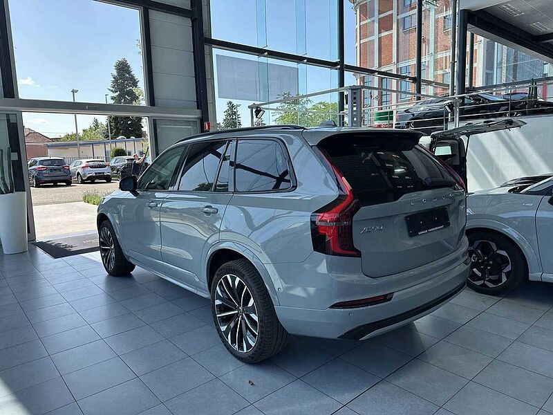 Volvo XC90 PLUS DARK PLUG-IN HYBRID 7 ZITPLAATSEN