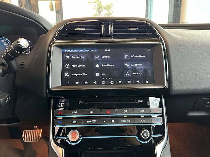 Jaguar XE P200 BENZINE AUTOMAAT