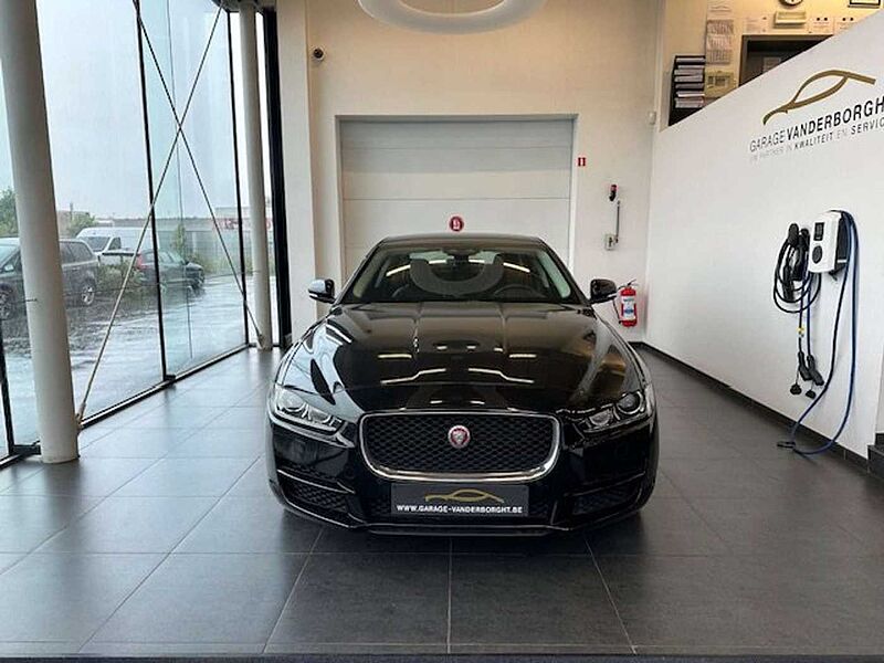 Jaguar XE P200 BENZINE AUTOMAAT
