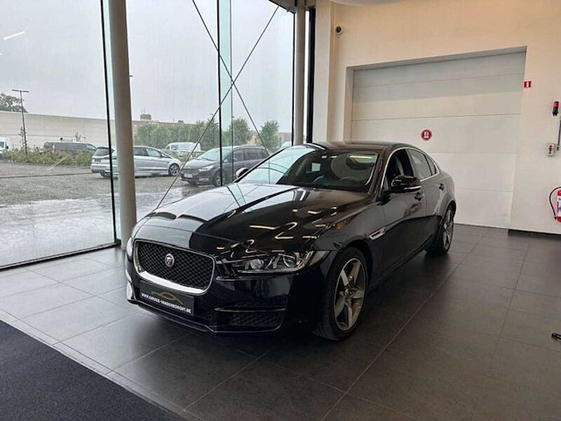 Jaguar XE P200 BENZINE AUTOMAAT