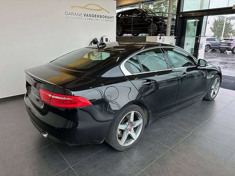 Jaguar XE P200 BENZINE AUTOMAAT