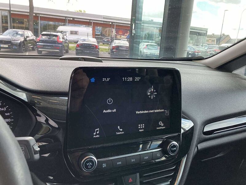 Ford Fiesta TITANIUM BENZINE 125PK