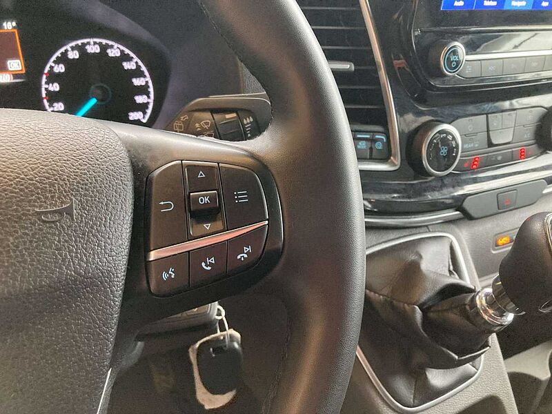 Ford Tourneo Custom TITANIUM X 8 PLAATSEN MHEV DIESEL WAARBORG TOT 24