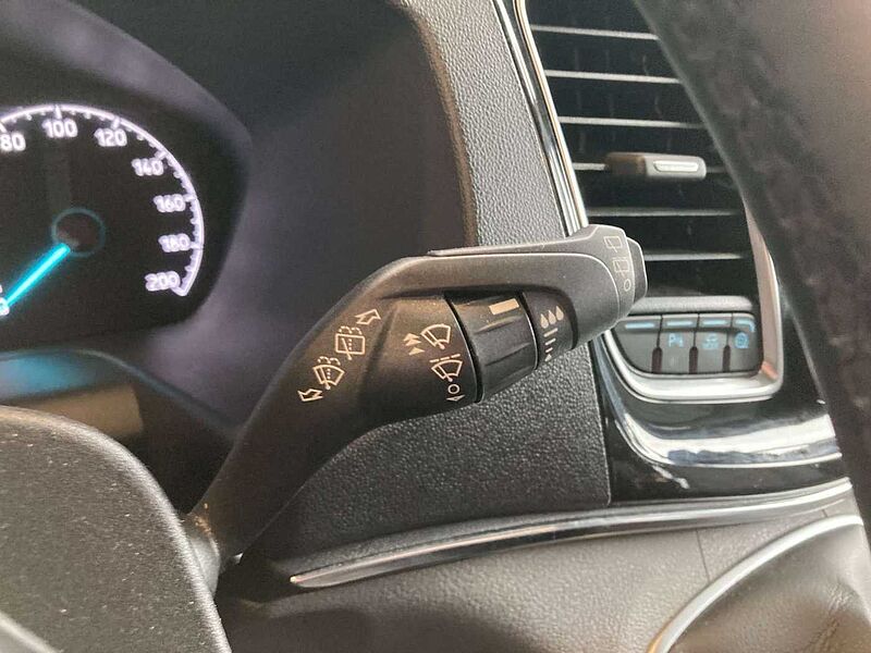 Ford Tourneo Custom TITANIUM X 8 PLAATSEN MHEV DIESEL WAARBORG TOT 24