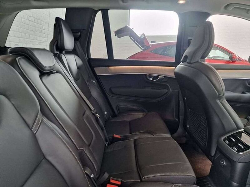 Volvo XC90 PLUS DARK T8 PLUG-IN HYBRID FULL OPTION