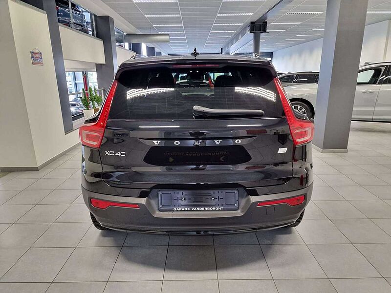 Volvo XC40 R-DESIGN PLUG-IN HYBRID AUTOMAAT