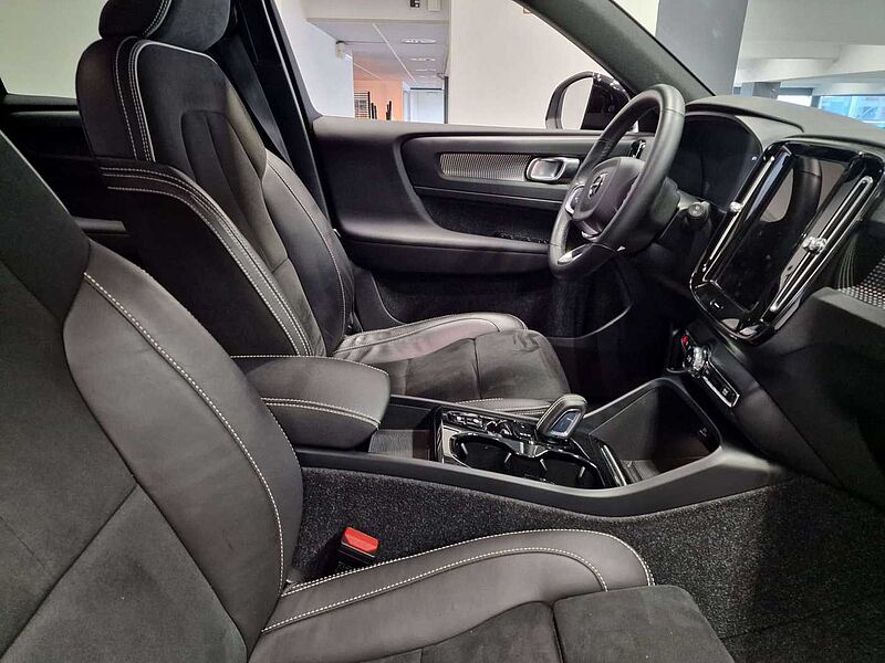 Volvo XC40 R-DESIGN PLUG-IN HYBRID AUTOMAAT