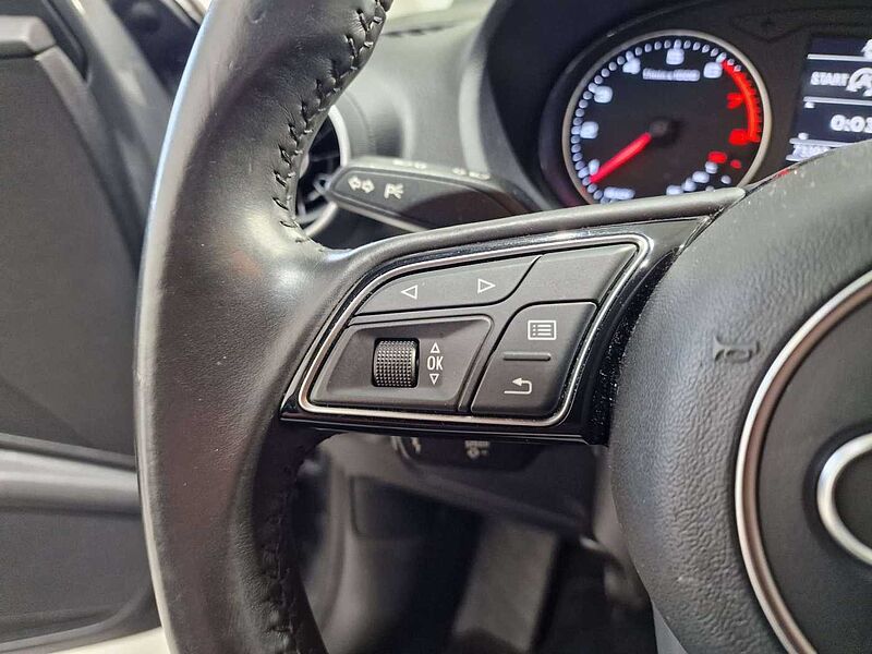 Audi Q2 BENZINE-LEDER-GPS-73000KM! !!!