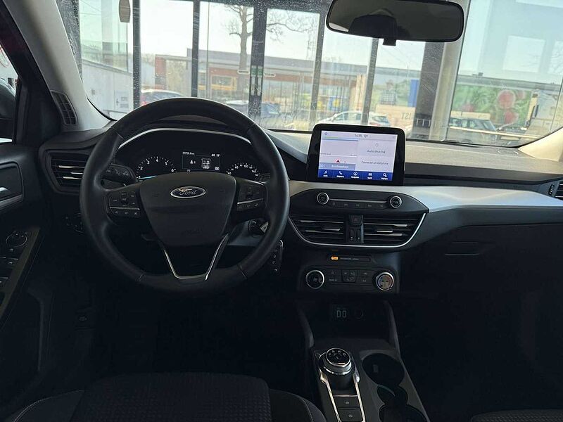 Ford Focus BENZINE  AUTOMAAT SLECHTS 20000KM! !!! !